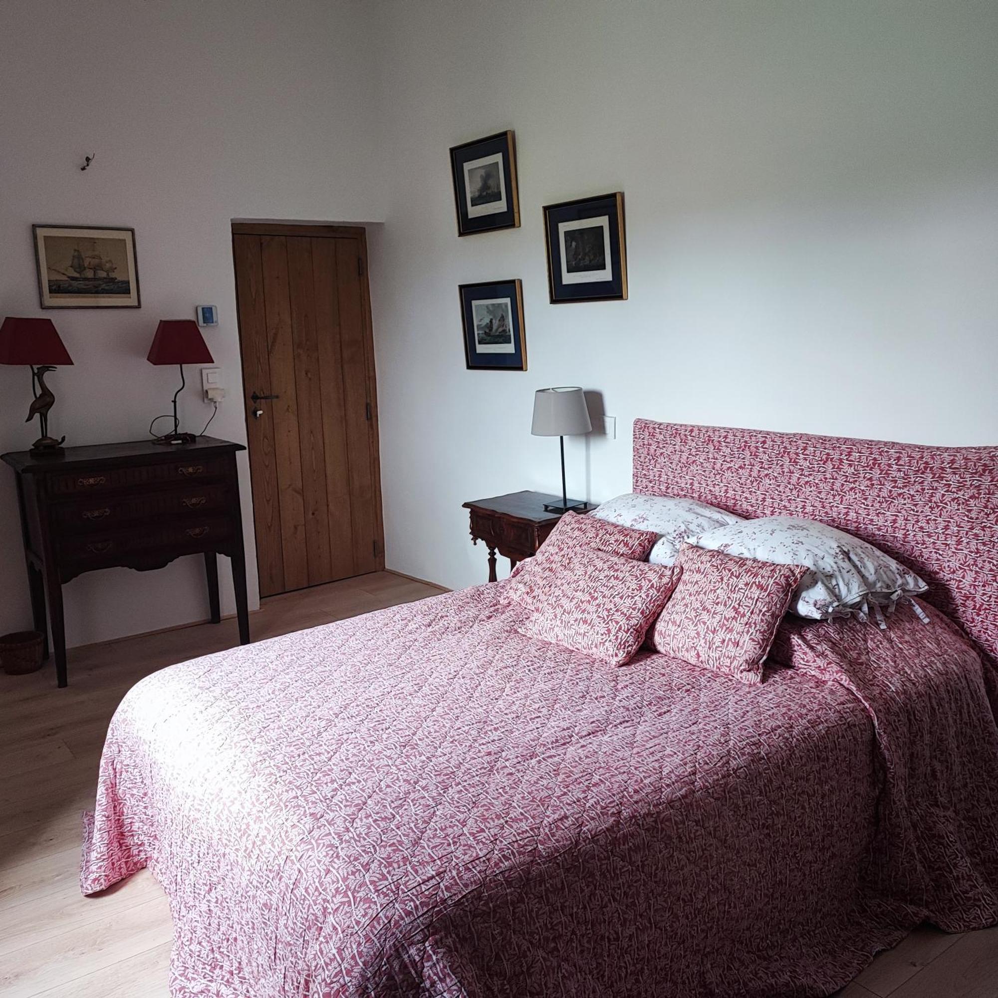 Magnanerie De Sainte Croix Hotel Room photo